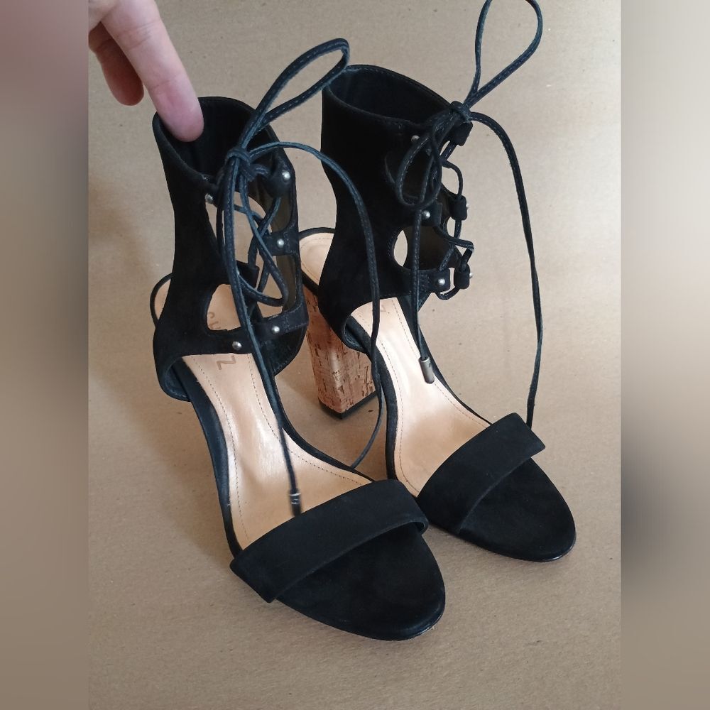 Schutz Cruz Goat Sz 7 B Black Suede Lace Up Block Cork Heel